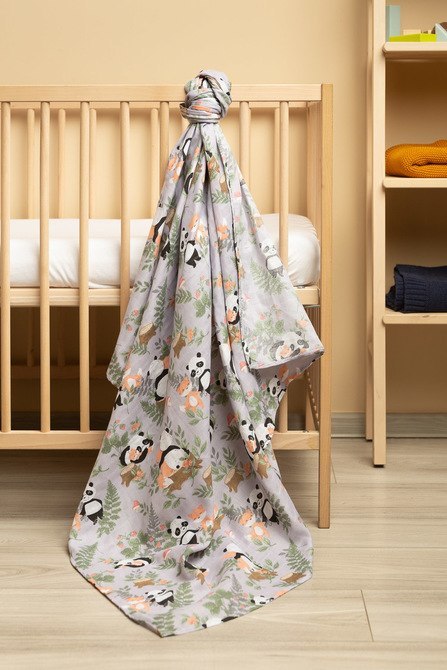 OTULACZ MUŚLINOWY PANDA I LIS 120X120 CM