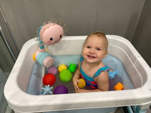 GUMOWE ZABAWKI ZABAWKA DO KĄPIELI FARMA 0012