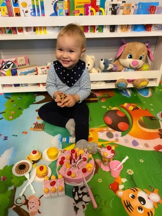 TORT URODZINOWY DO KROJENIA NA RZEPY 75 EL 889-19R