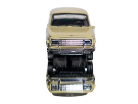 WELLY WARTBURG 353 1:34 SAMOCHÓD KOLEKCJONERSKI