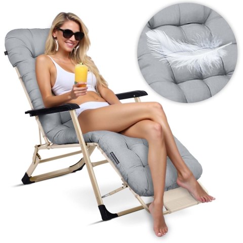 Leżak ogrodowy składany z poduszką Sofotel ChillWell jasno szary