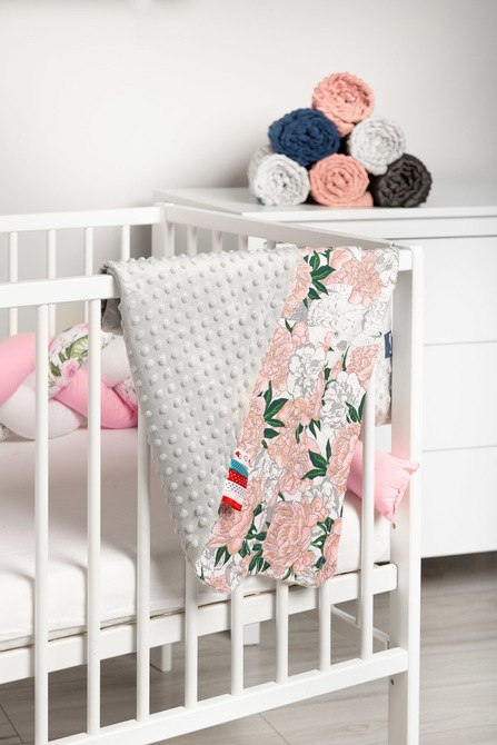 LEKKI KOCYK MINKY 75 x 100 SZARY KWIATY