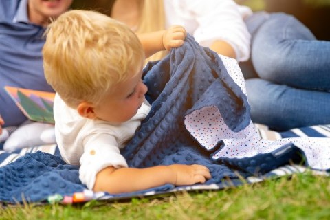 LEKKI KOCYK MINKY 75 x 100 GRAFIT ŁAPACZE SNÓW