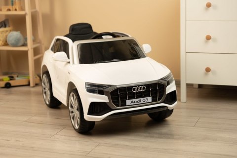 POJAZD AKUMULATOROWY AUDI RS Q8 WHITE