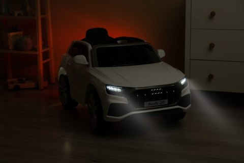 POJAZD AKUMULATOROWY AUDI RS Q8 WHITE