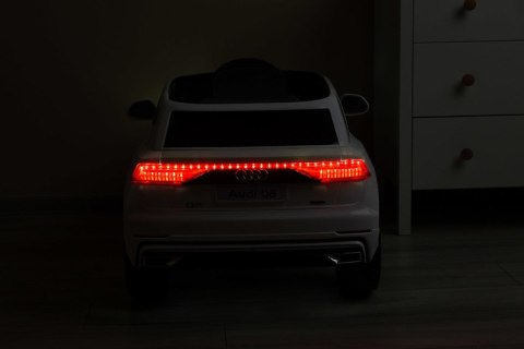 POJAZD AKUMULATOROWY AUDI RS Q8 WHITE