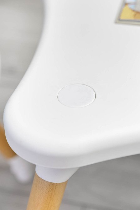 KRZESEŁKO DO KARMIENIA TUVA PINK