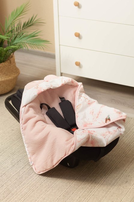 OTULACZ MUŚLINOWY DO FOTELIKA - WRÓŻKI RÓŻOWY